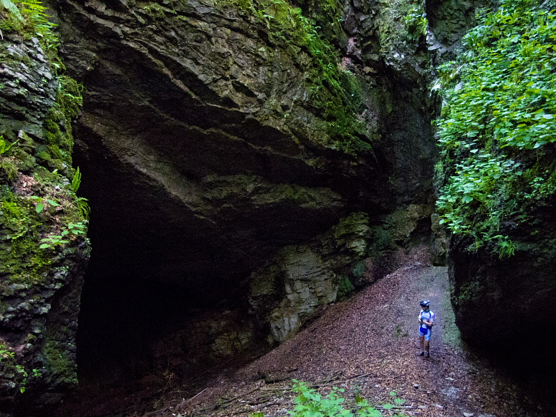 Entrance into Ice cave