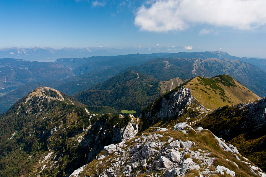 Črna prst - Razgled iz vrha