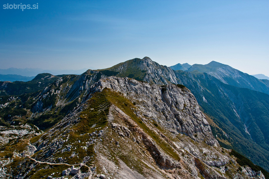Vogel - Lower Bohinj mountain chain towards east