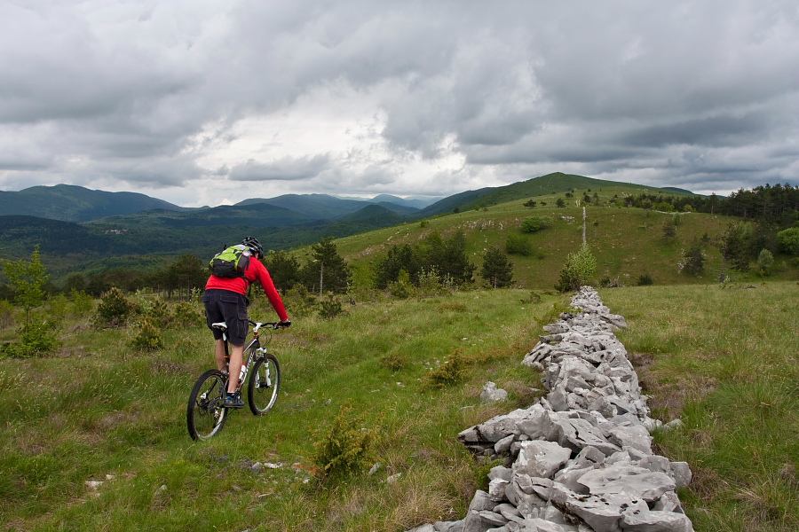 Ridge between Kojnik and Golič